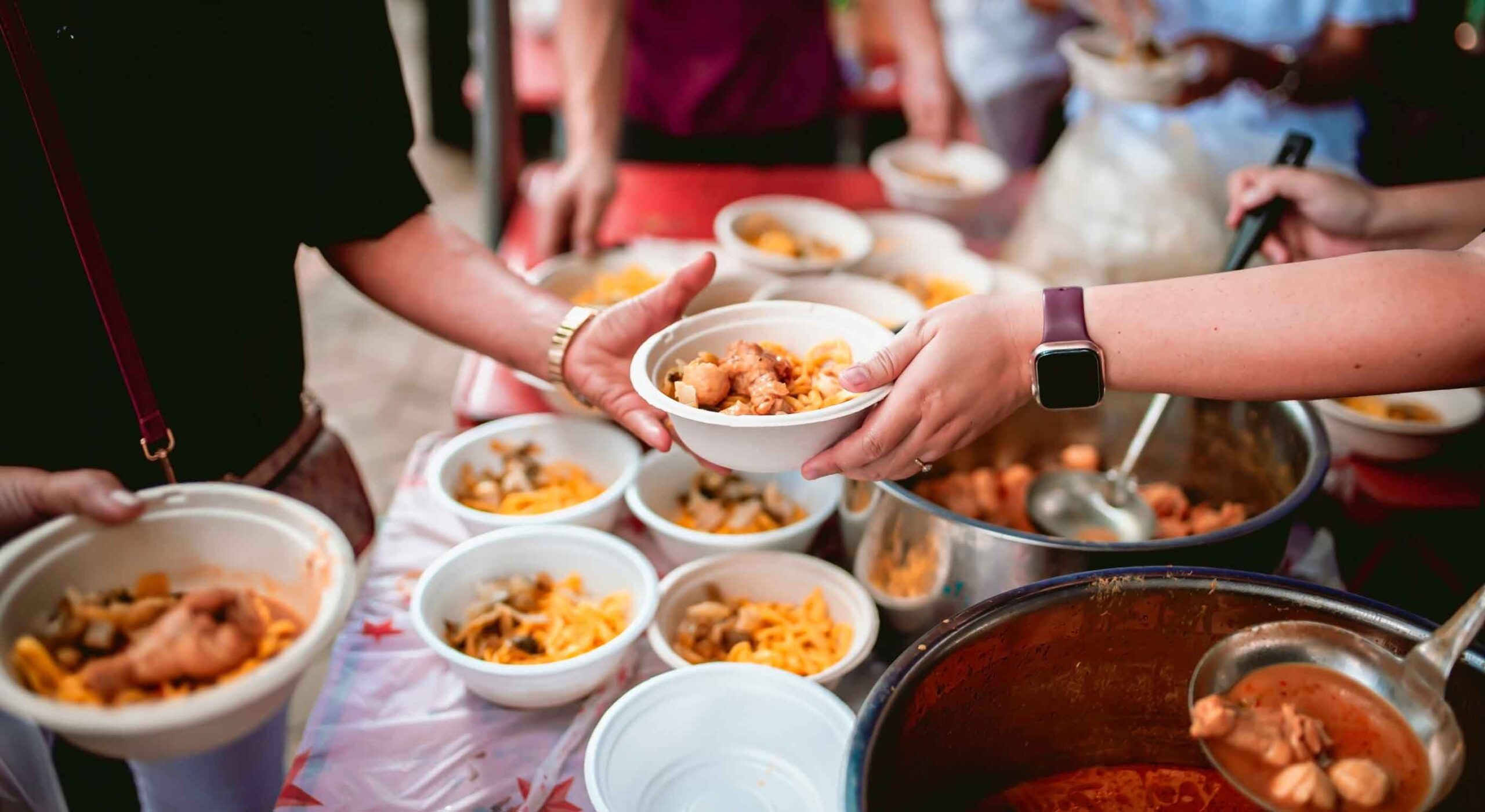Empty Bowls – Fighting Hunger Together